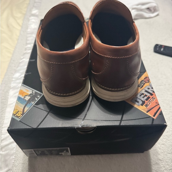 Men's Brown Leather Loafers - Picture 3 of 6